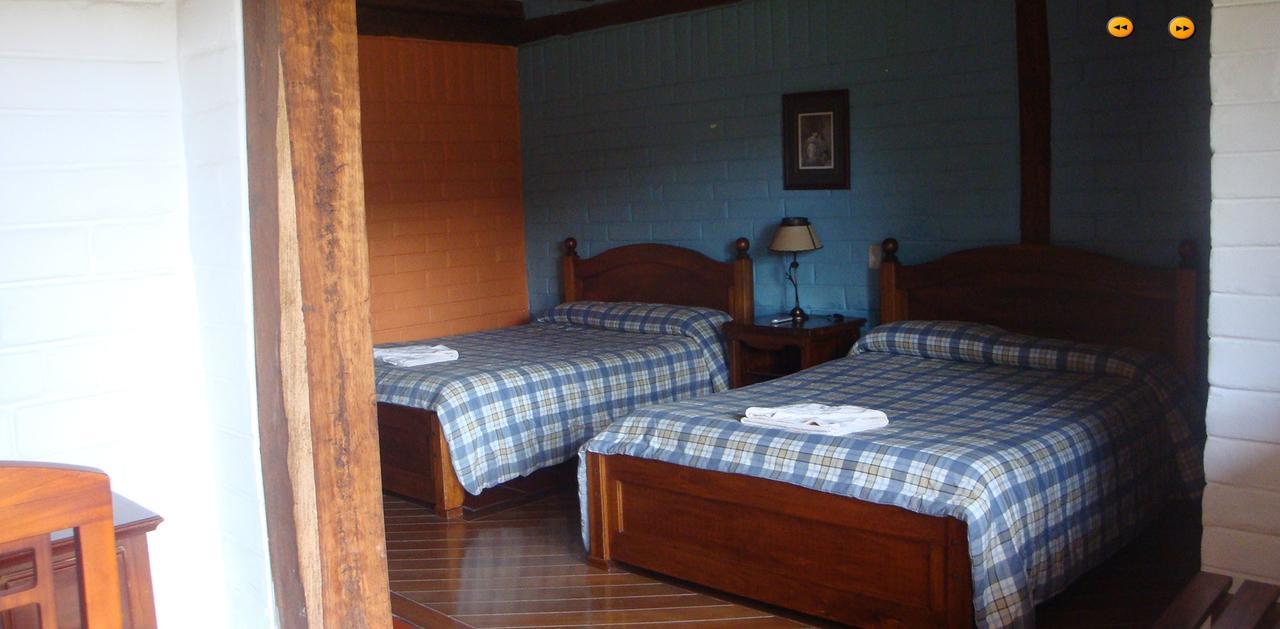 Hosteria Hacienda Pueblo Viejo Atuntaqui Bagian luar foto