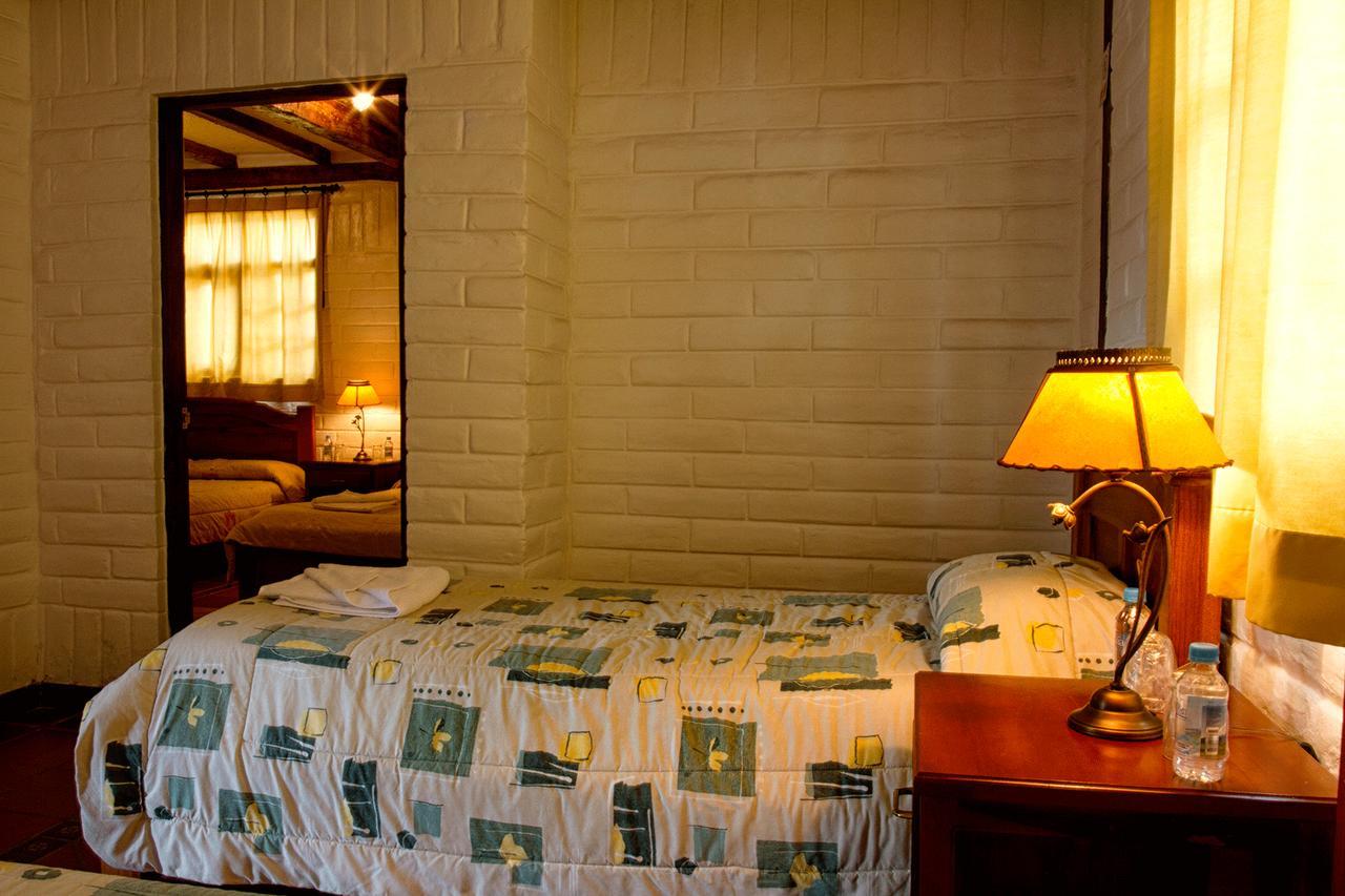 Hosteria Hacienda Pueblo Viejo Atuntaqui Bagian luar foto